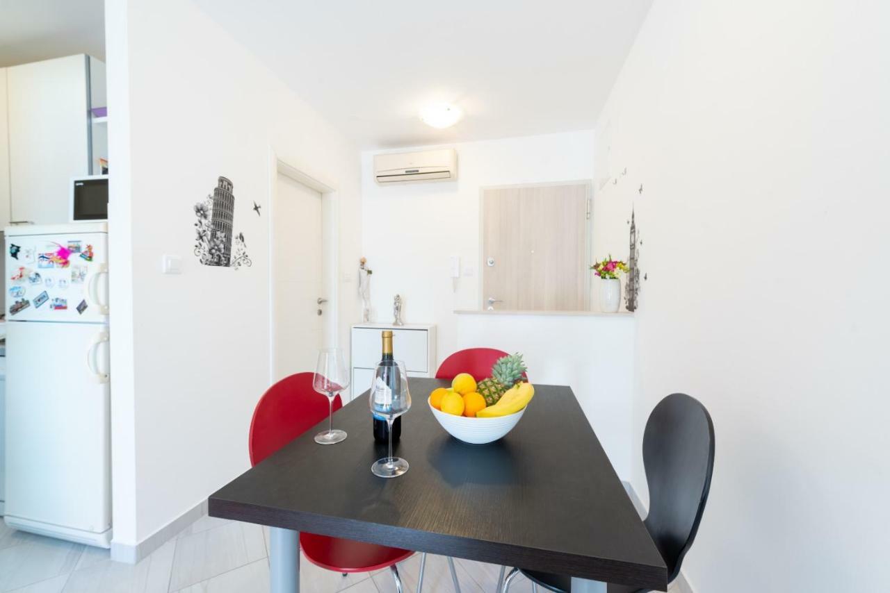 Apartman Ll Split Exterior photo